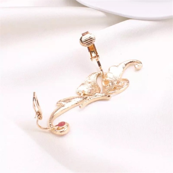 Jewelry Rhinestone Elves Butterfly Ear Clip - Picture 4 of 4